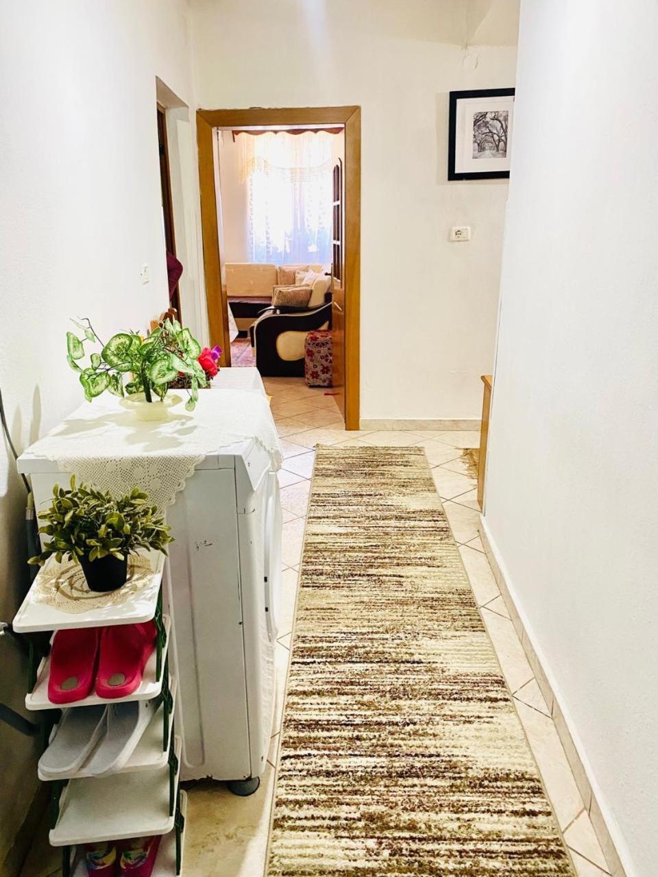 Hida Guest House Αργυρόκαστρο Εξωτερικό φωτογραφία